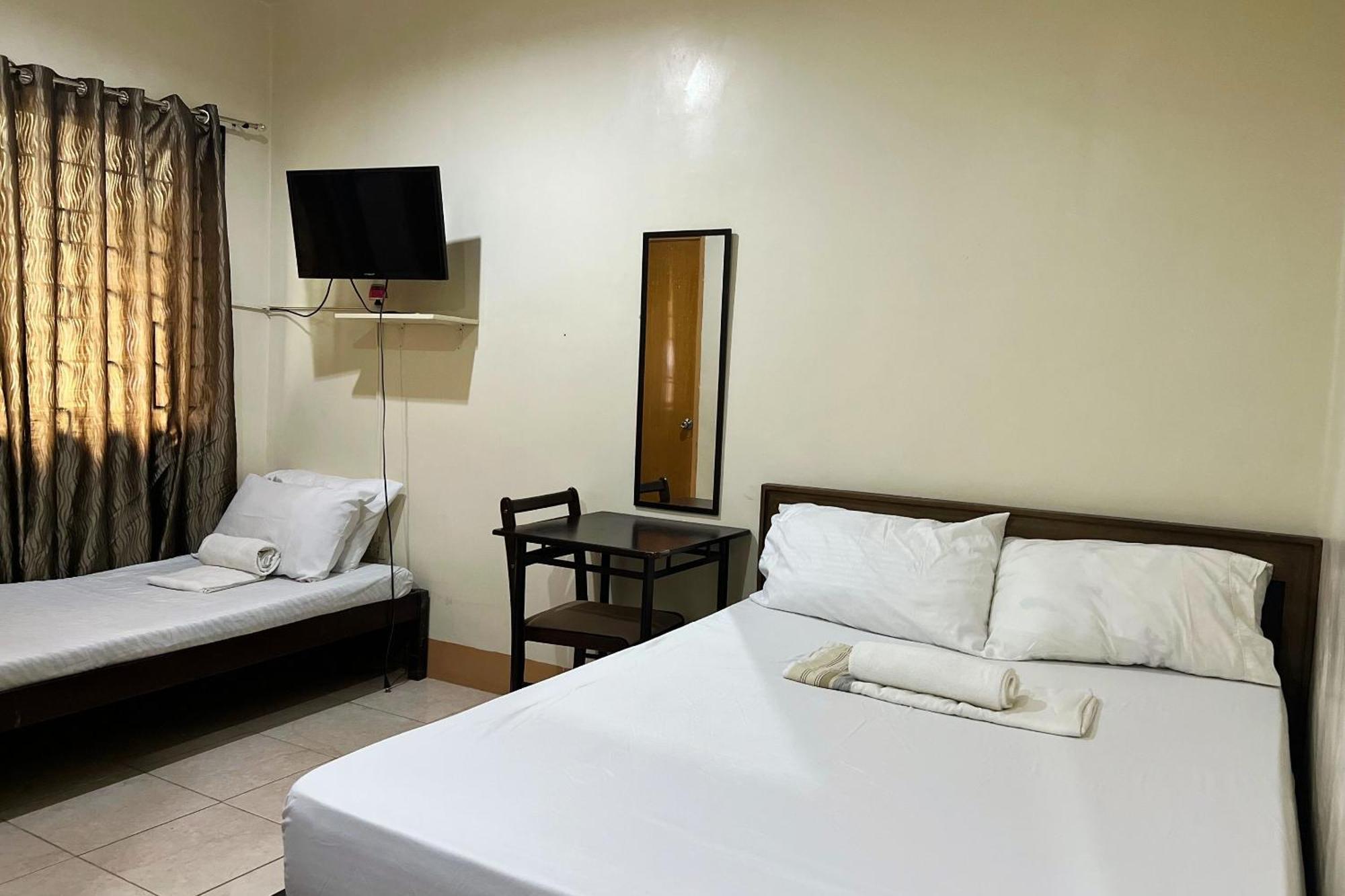 Sta Rosa Inn Iloilo Powered By Cocotel Pokój zdjęcie