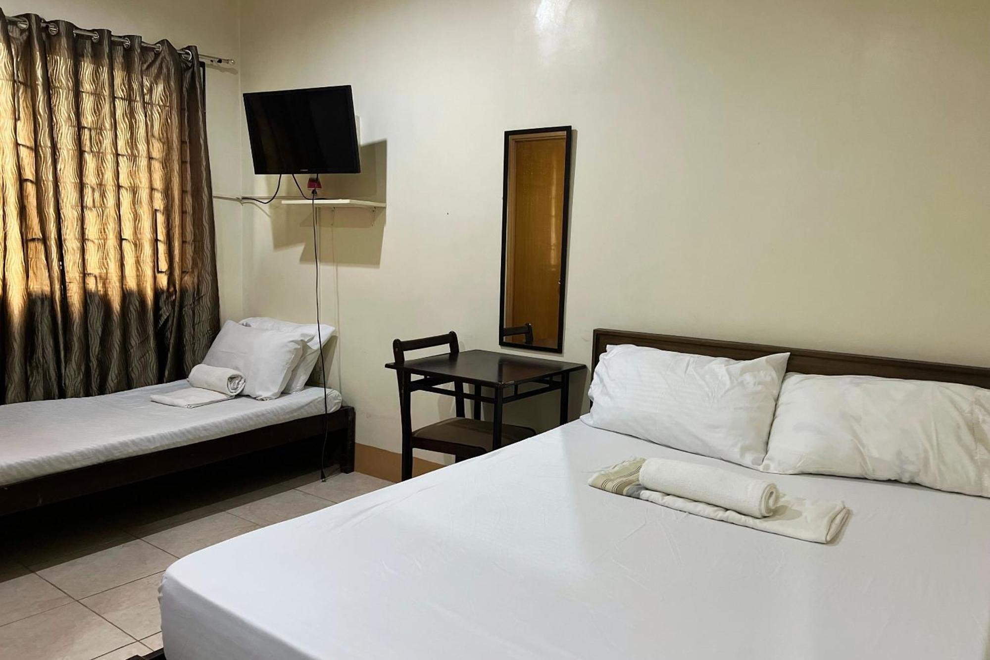 Sta Rosa Inn Iloilo Powered By Cocotel Pokój zdjęcie